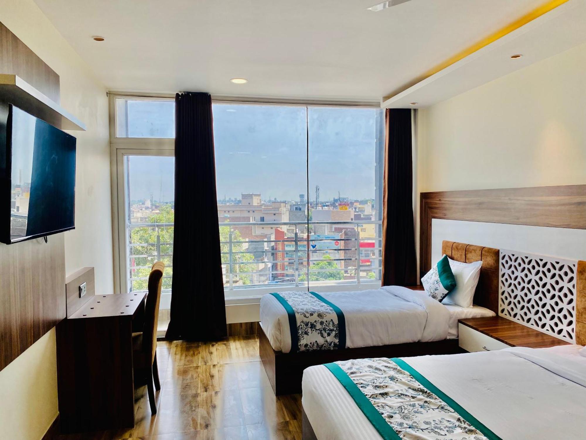 Hotel White House Walking Distance From Golden Temple- With Parking Amritsar Luaran gambar